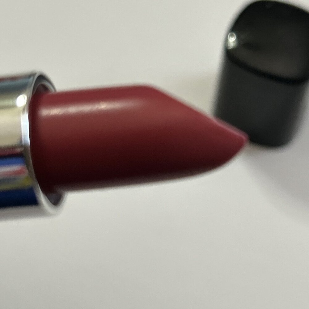 Innovative Cosmetic Lipsticks Cerrise NEW FULL SIZE .12OZ vintage new